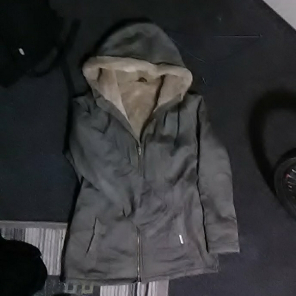 Women's winter coat - Picture 1 of 5